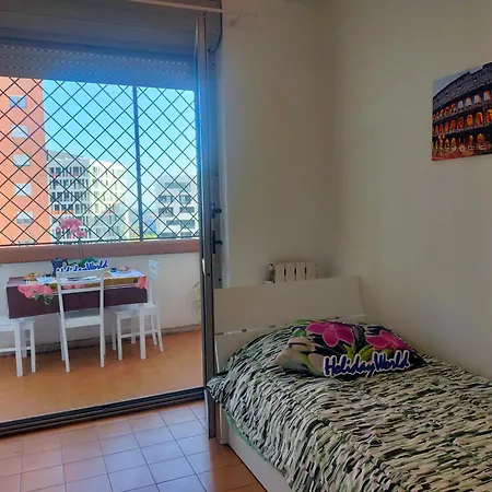 When In By World Apartment *